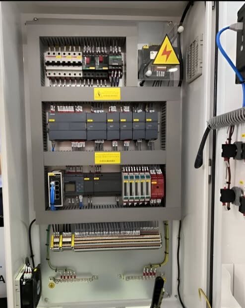 جایگاه اتوماسیون و سیستم‌های کنترل در خدمات برق صنعتی