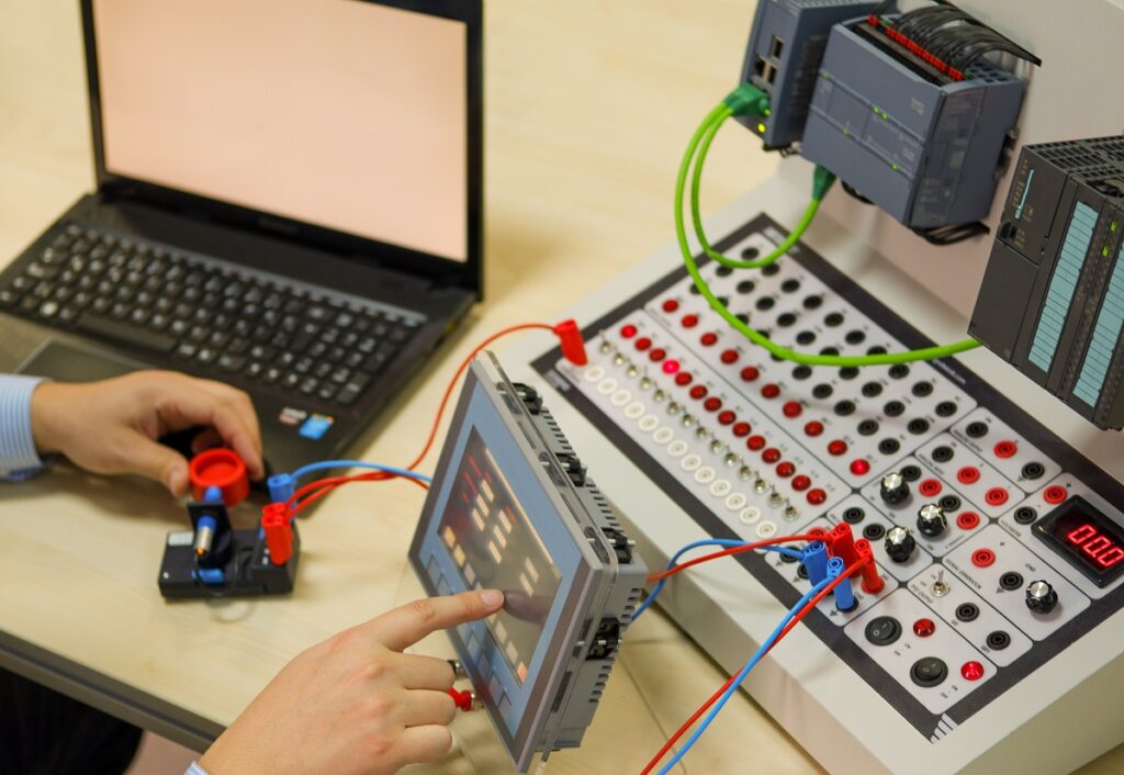 برنامه نویسی PLC